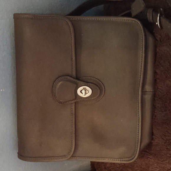 Coach Handbags - Coach Purse Vintage. Grey 10×9inch
